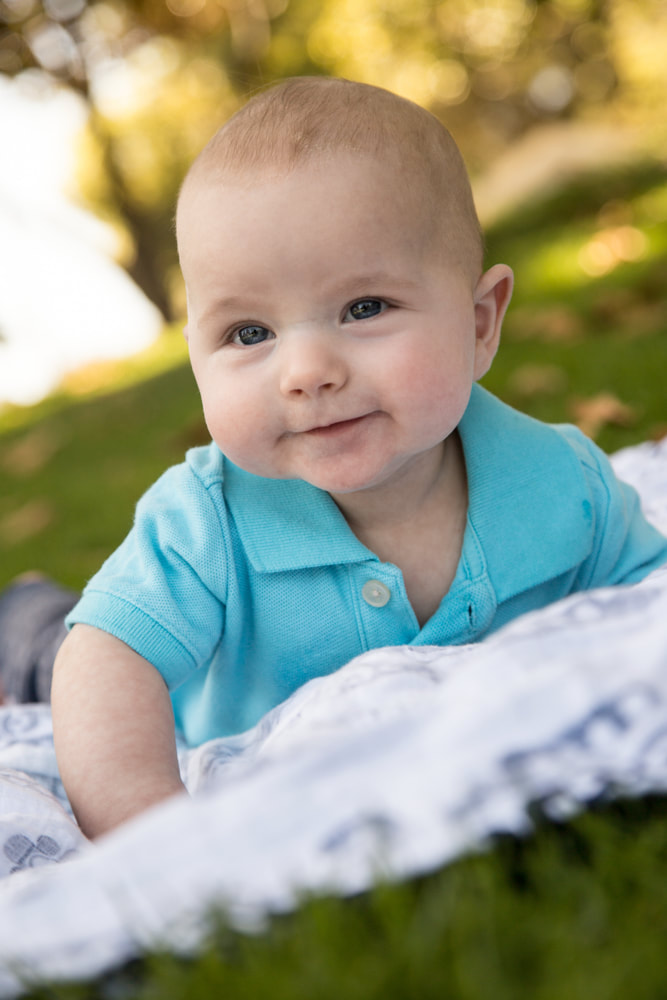 4 month old at the park, family photography